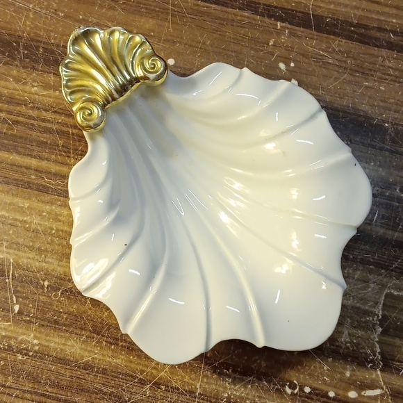 Vintage LenDale Ardalt shell trinket bowl white gold - Picture 1 of 3